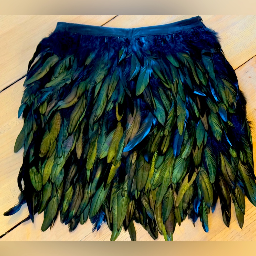 Sugar L!ps  100% real feathers mini skirt!